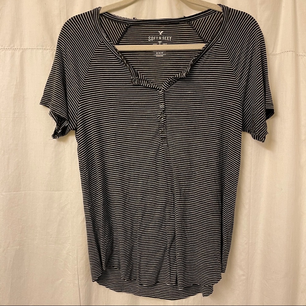 AE🦅 Soft & Sexy Henley